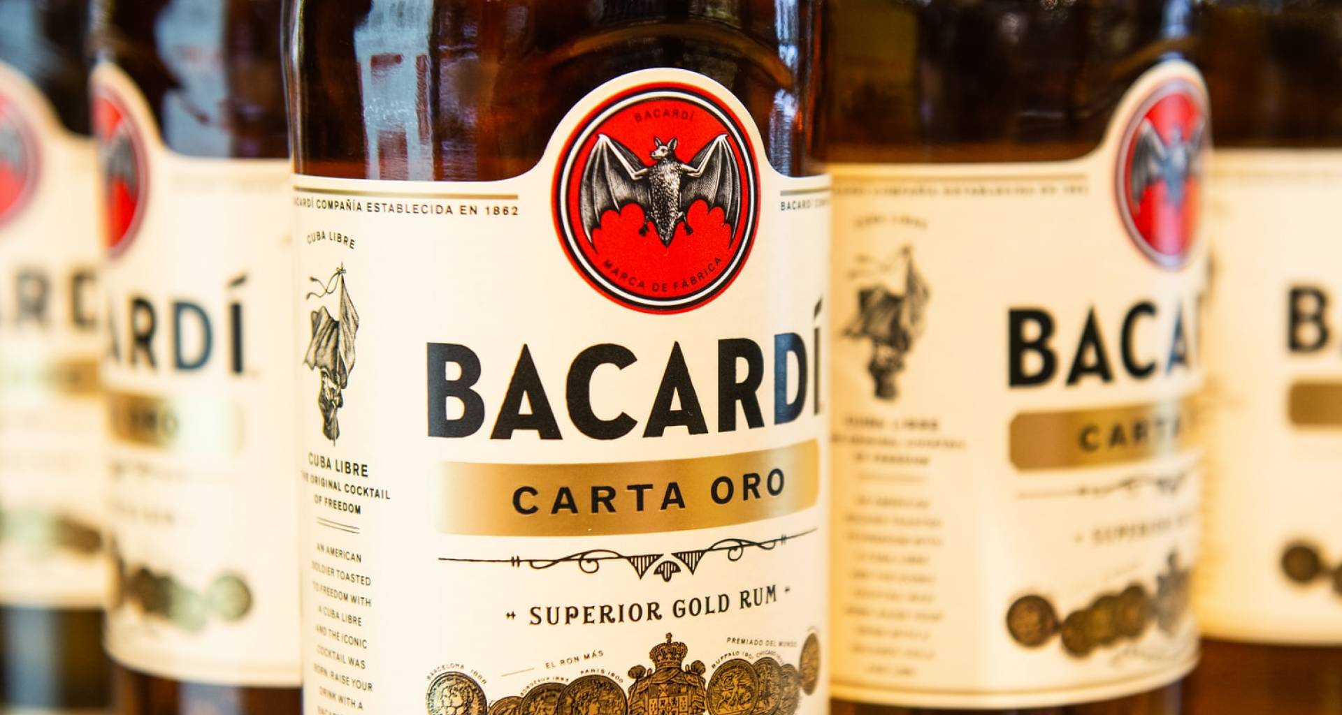 Afbeelding van Bacardi Cuatro Highball