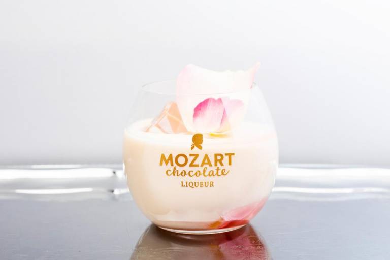 Inspiration image for White Chocolate Lady Rose